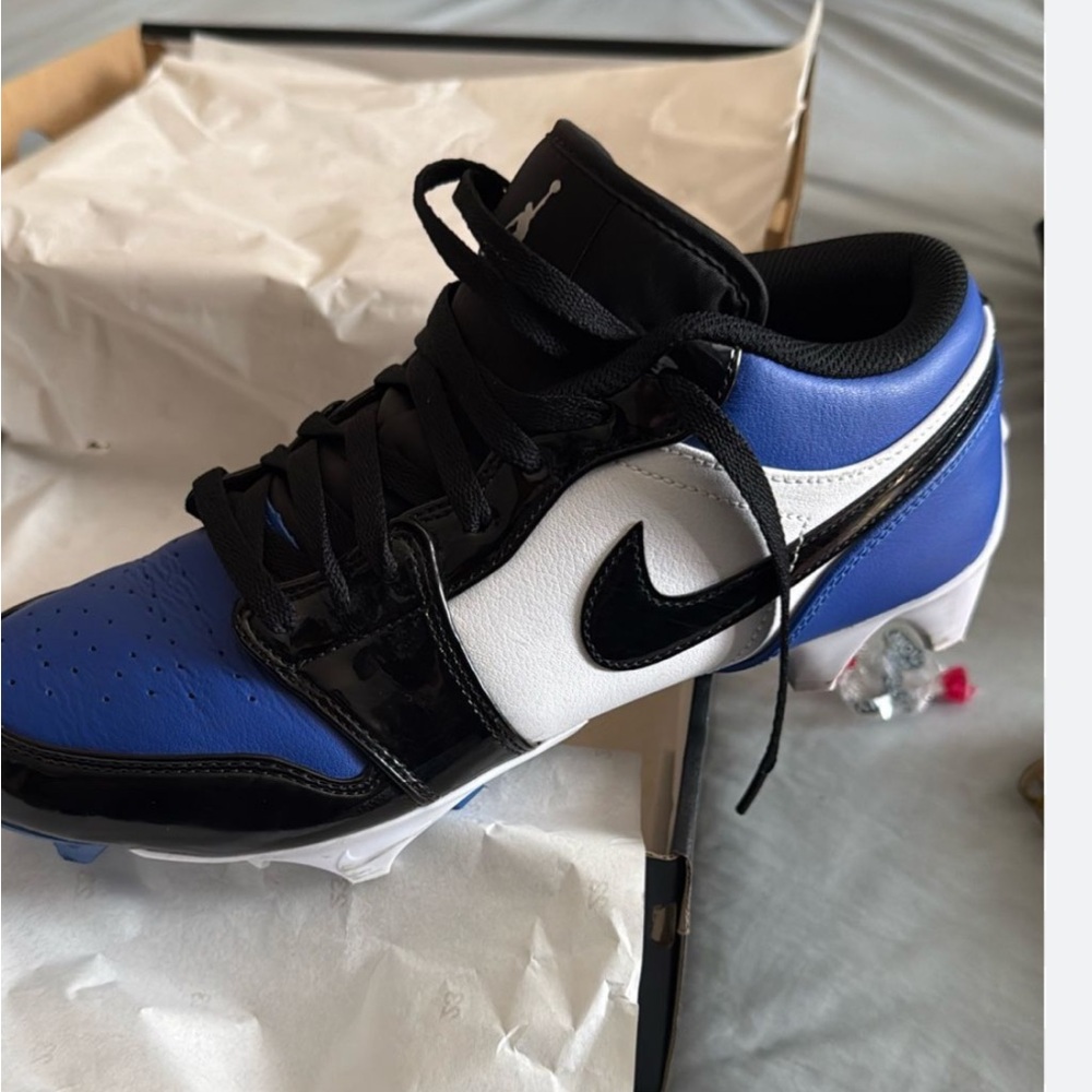 Nike Black and Blue Sports Cleats